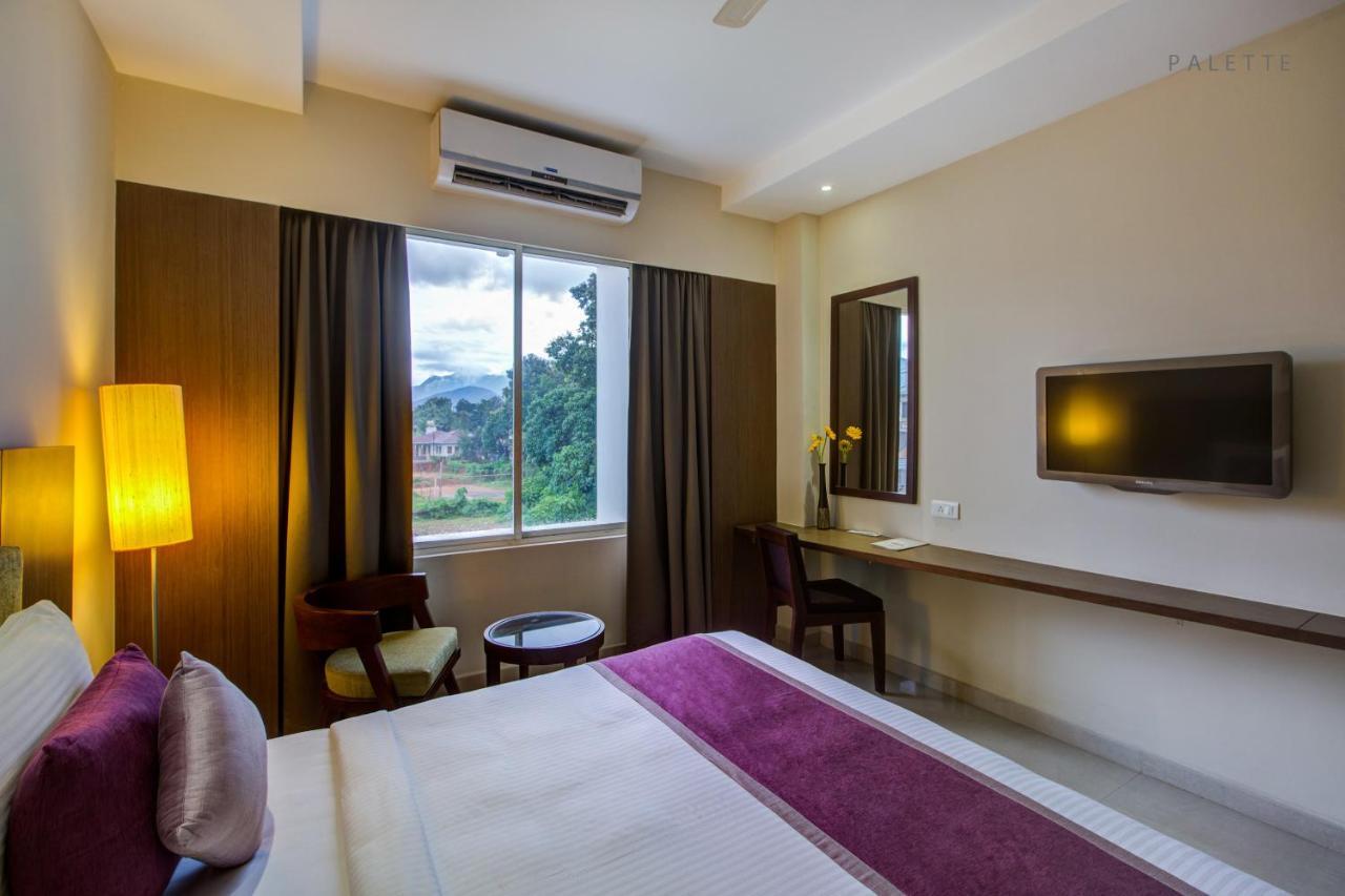 فندق Jk Residency Kelakam المظهر الخارجي الصورة