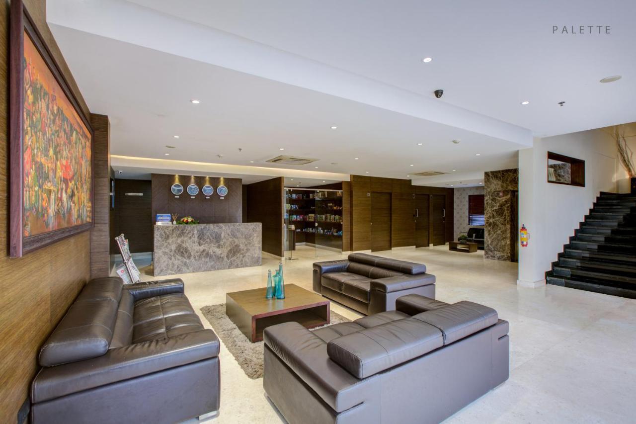 فندق Jk Residency Kelakam المظهر الخارجي الصورة