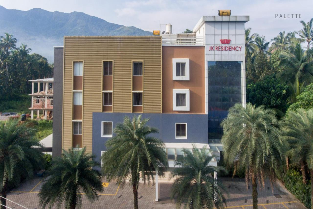 فندق Jk Residency Kelakam المظهر الخارجي الصورة