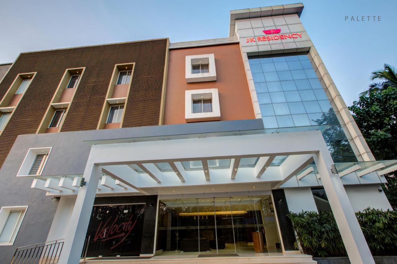 فندق Jk Residency Kelakam المظهر الخارجي الصورة